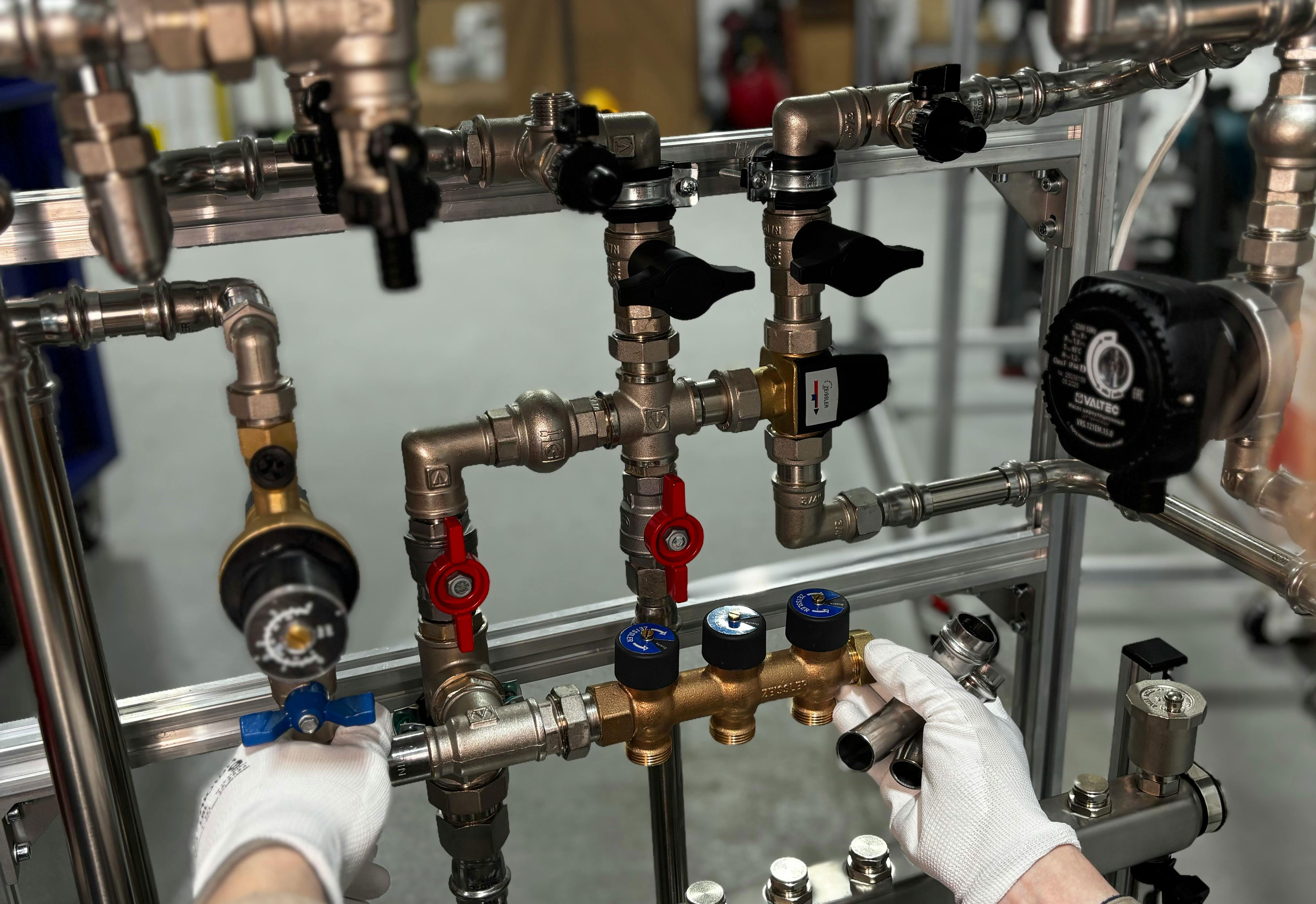 Work with VVS - plumbing and heating systems